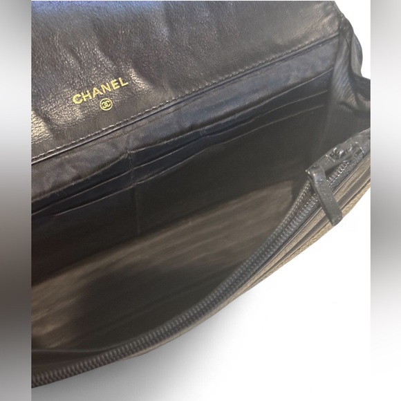 Chanel Caviar Leather Clutch/Pouch (Unbranded Chain Included) & COA - Picture 4 of 4